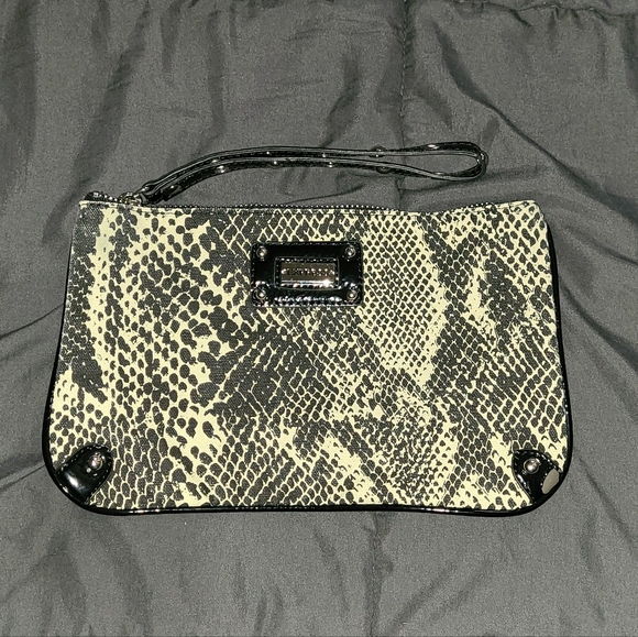 Express Wristlet Clutch Fabric Faux Snakeskin Makeup Bag - Picture 1 of 8